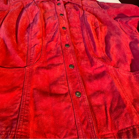 Coldwater Creek Womens Snap Closure Red Leather Suede Jacket Size L Fitted - Picture 4 of 5